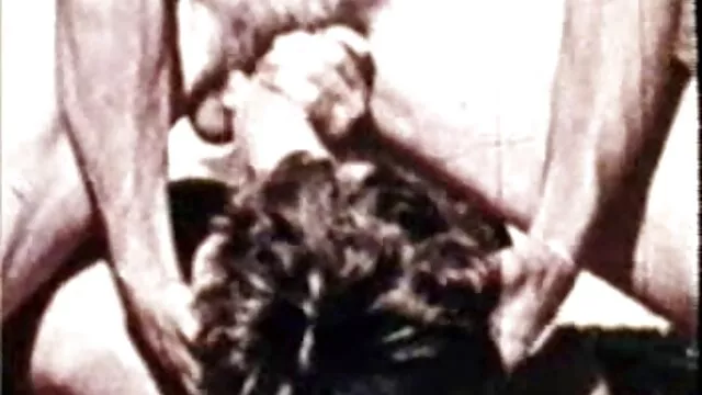 Meilleur porno sans inscription  Deux lesbiennes le faire sans film érotique x l'aide de l'homme avec un gode ceinture