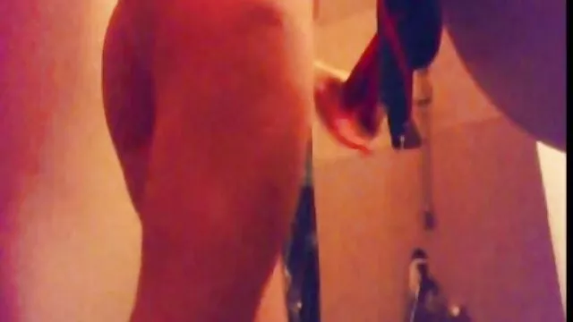 Meilleur porno sans inscription  Nice stretch anus pour skinny filles russes avec de petits seins film erotique streaming gratuit
