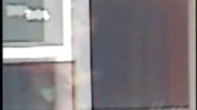 Meilleur porno sans inscription  Un homme qui est désireux de piquer et de souffler le serveur aux film sexe erotic yeux obliques et plein de luxure