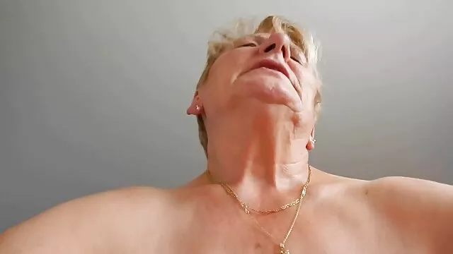 Meilleur porno sans inscription  Tante qui est déjà un adulte souffrant d'un cancer et ressent le pouvoir film erotique porno streaming d'un amant