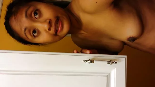 Meilleur porno sans inscription  L'étudiant est venu chez le garçon et film erotique anal le baise.