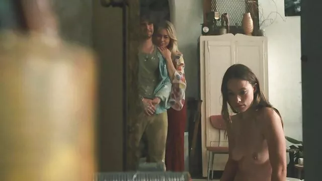 Meilleur porno sans inscription  Putain de cul chaud se fait baiser youtube film entier en français erotique par derrière et éjacule doucement dans son vagin