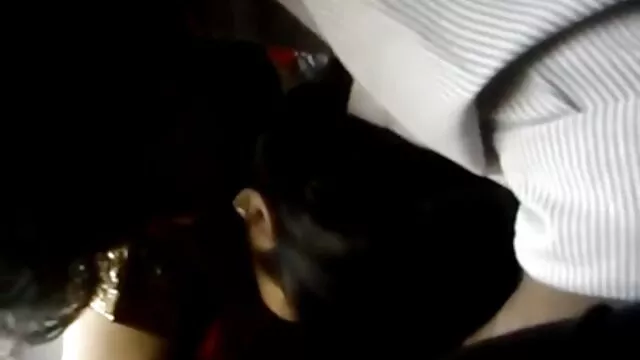 Meilleur porno sans inscription  Mature fille taquineries hahal jeune voir un film erotique gratuit et baisée avec chaud